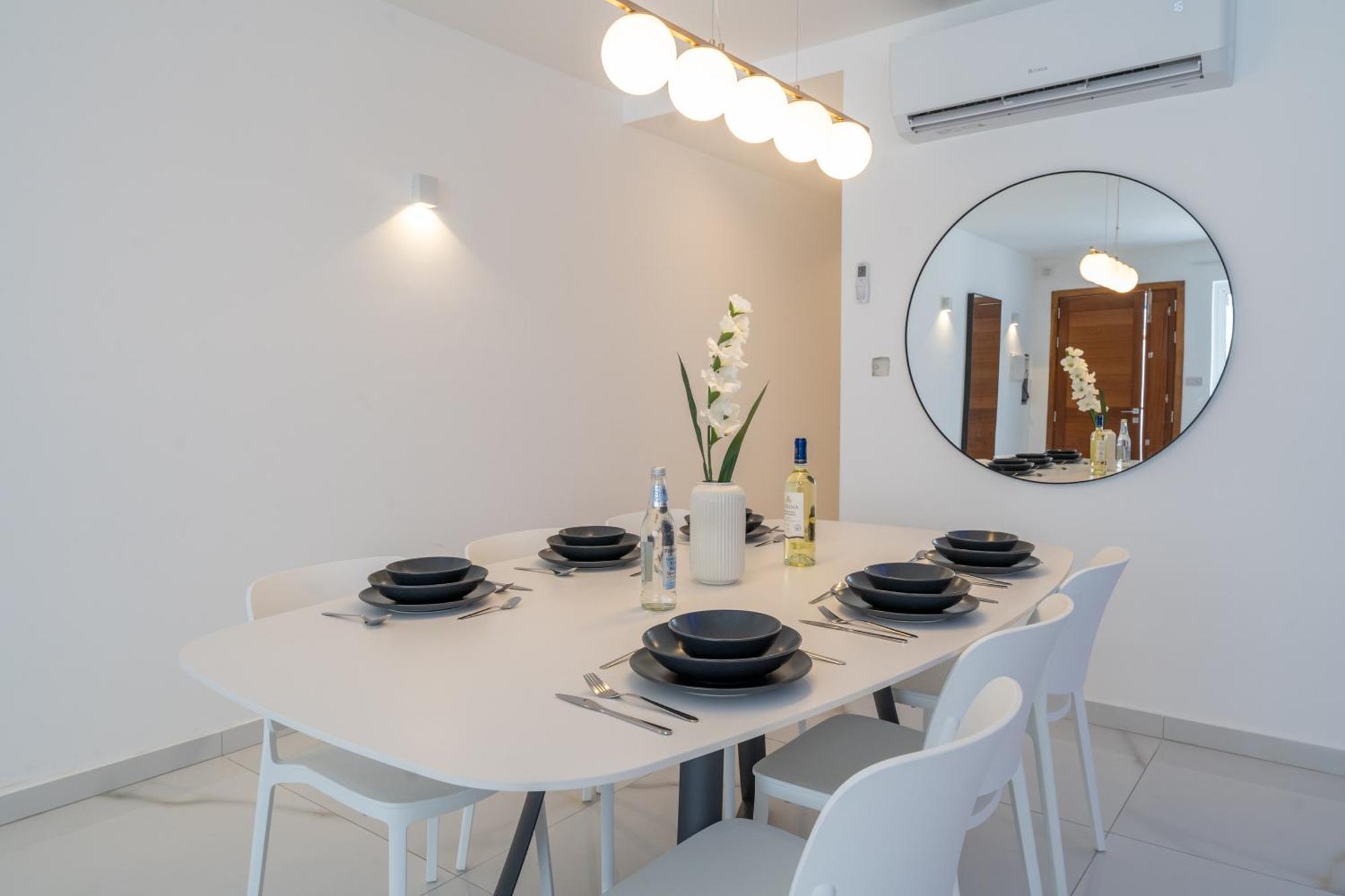 Apartment Luxury Brand New Location Is-Swieqi