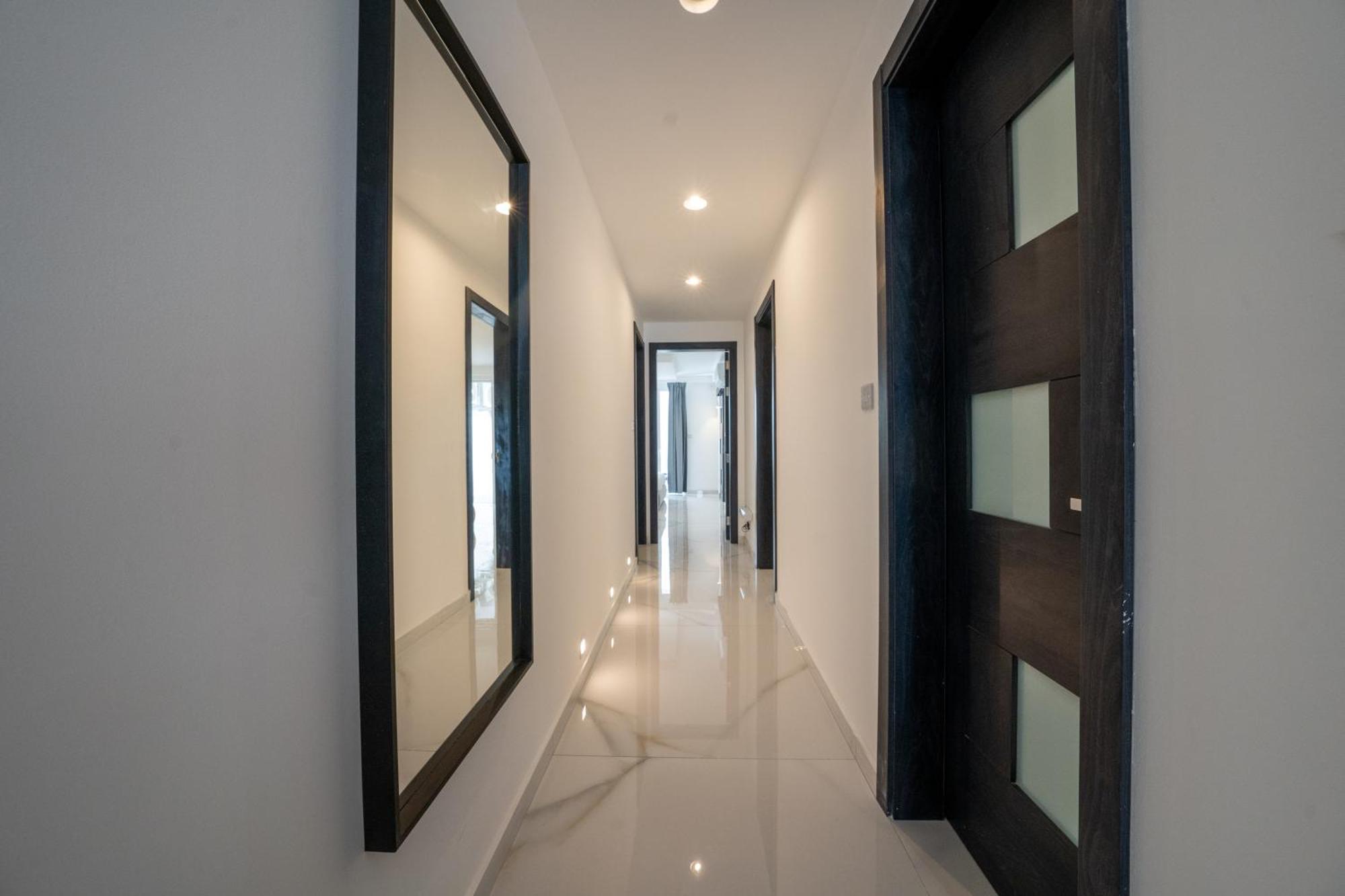 Luxury Brand New Location