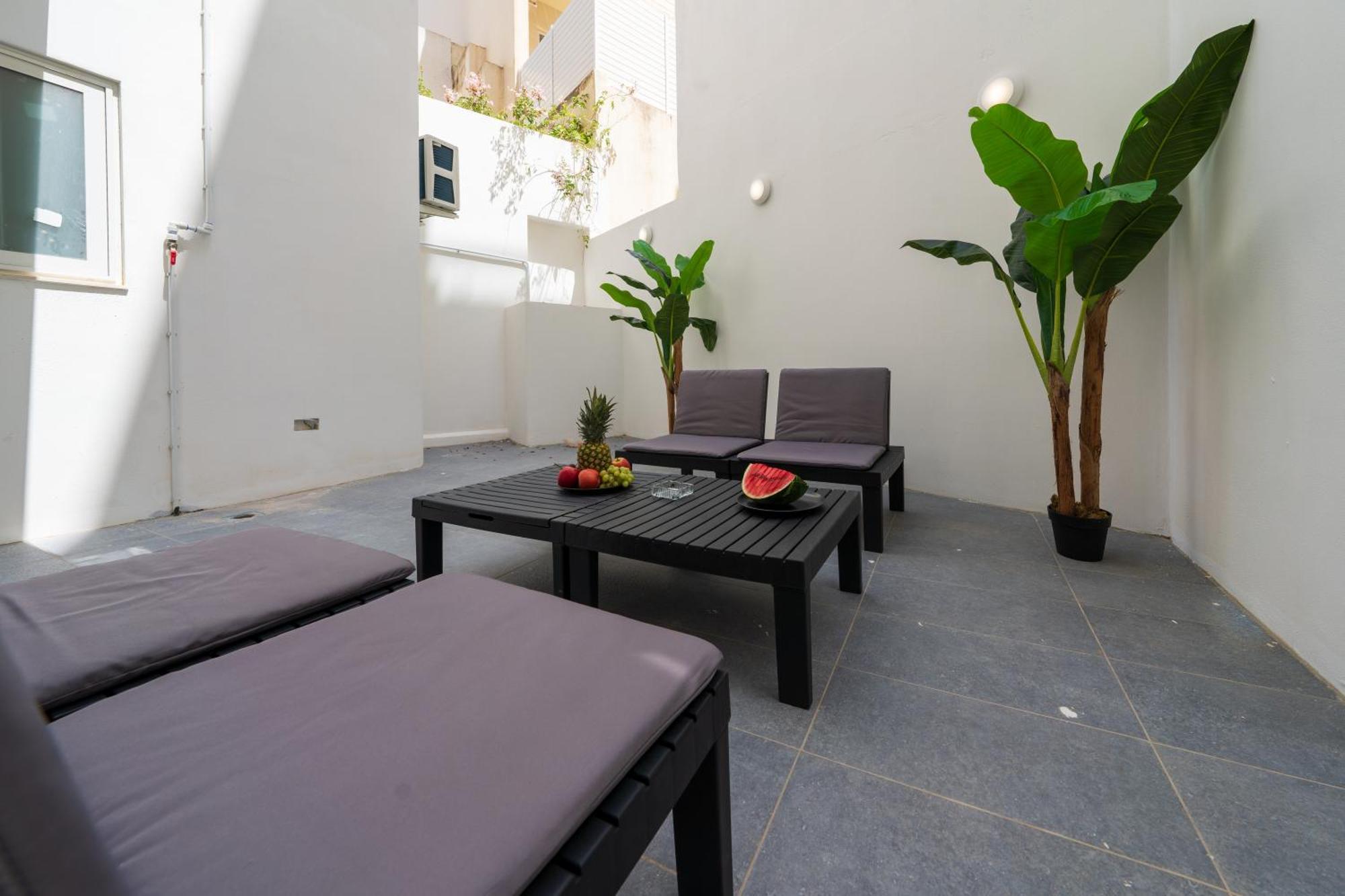 Luxury Brand New Location Apartment Is-Swieqi