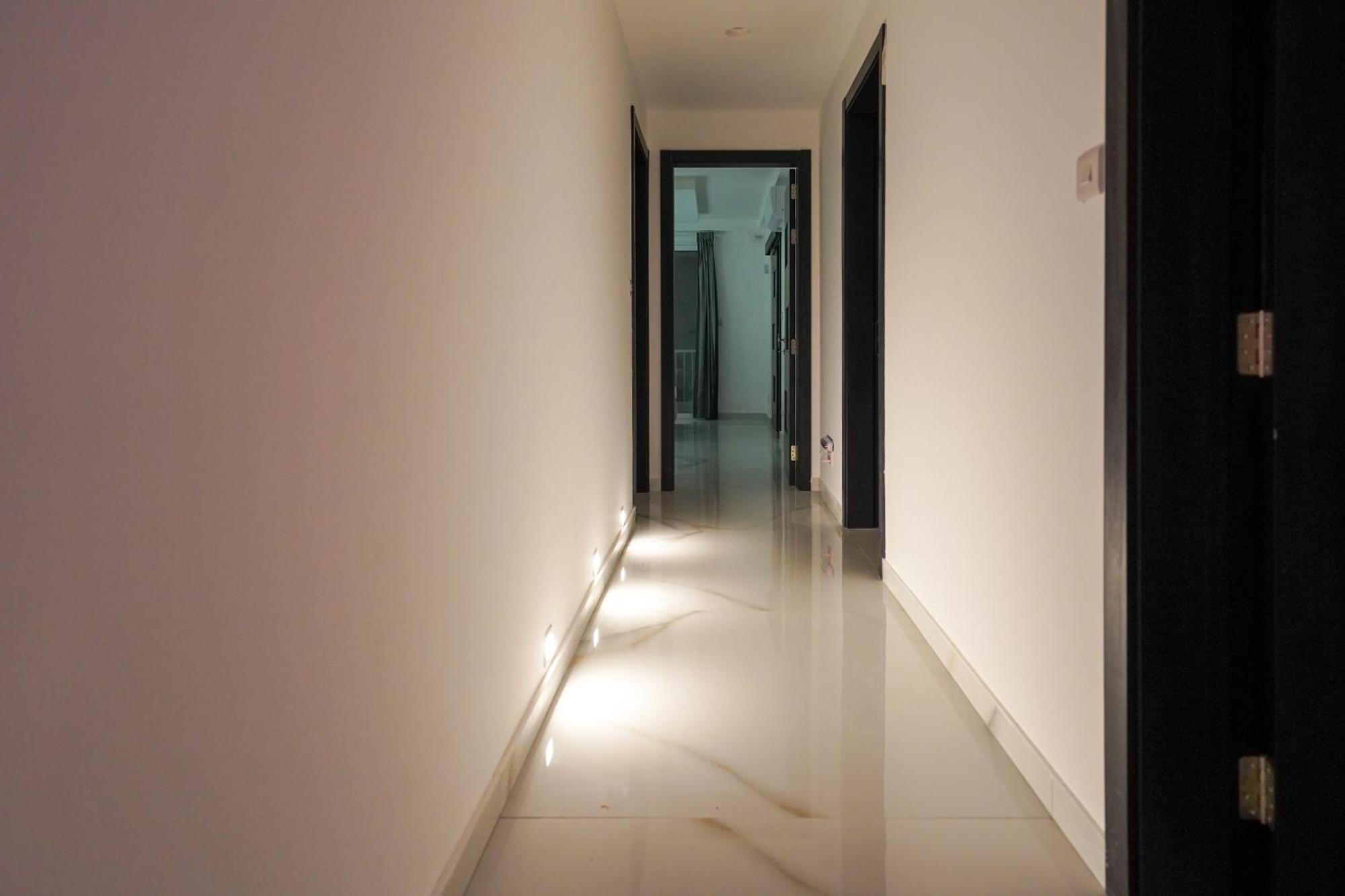 Apartment Luxury Brand New Location