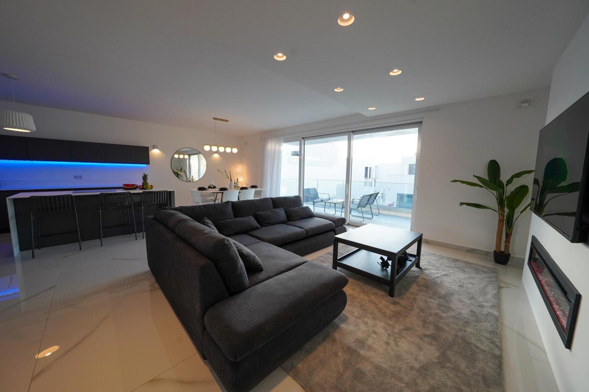 Apartment Luxury Brand New Location Is-Swieqi