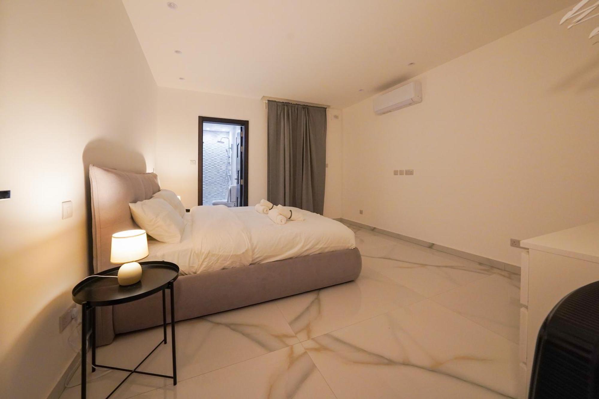 Apartment Luxury Brand New Location Is-Swieqi